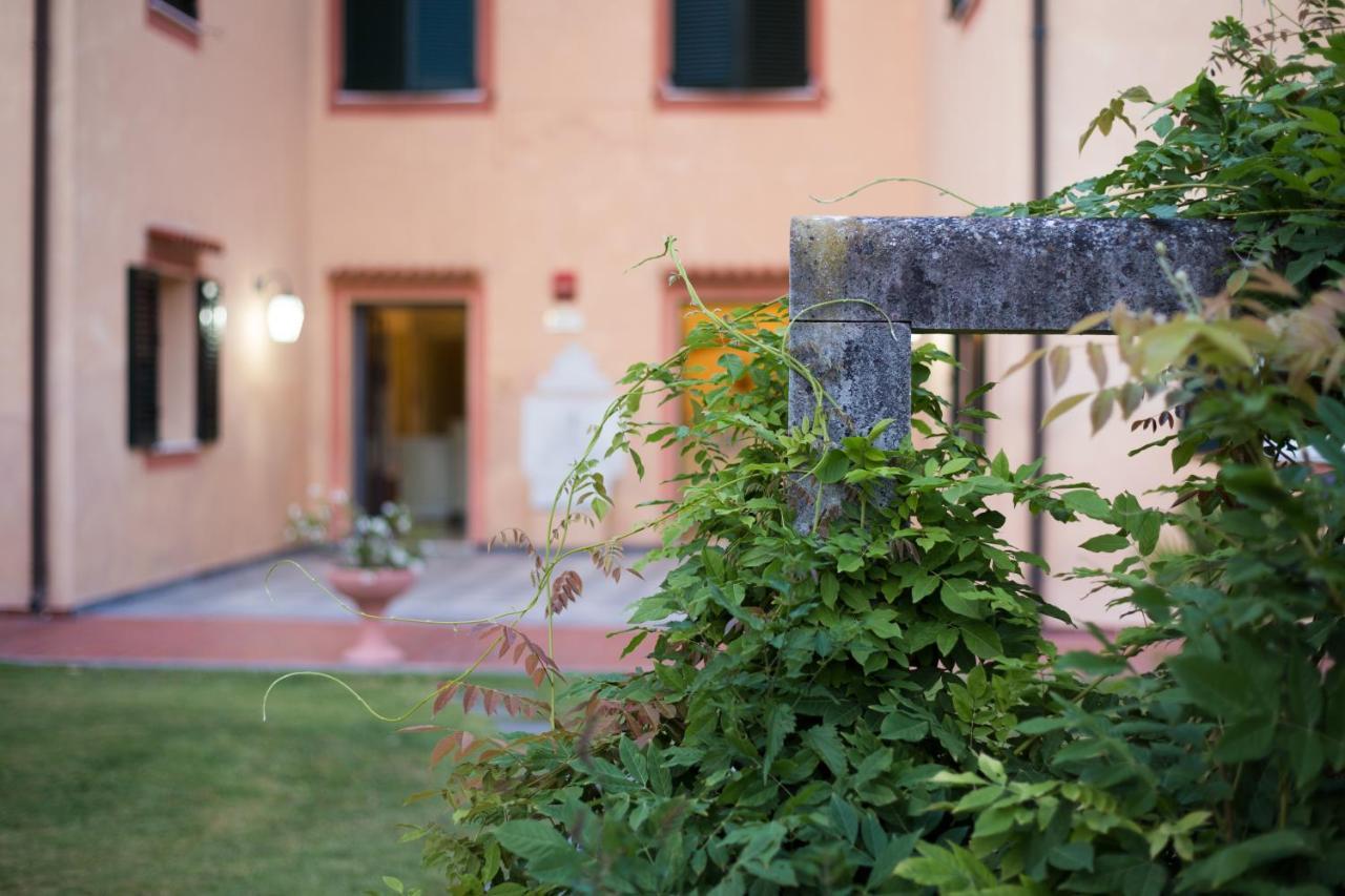 Cavalieri Del Mare Hotel Marina di Massa